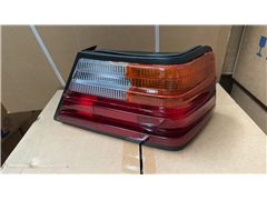 Tail Lamp BENZ W124 尾灯 L