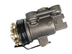 Brake Master Cylinder MC832586